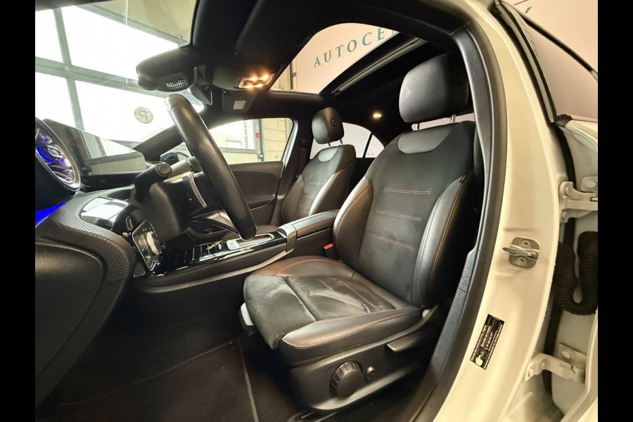 Mercedes-Benz A-Klasse 180 AMG Black Line, Automaat, Panoramadak, Navi, Camera