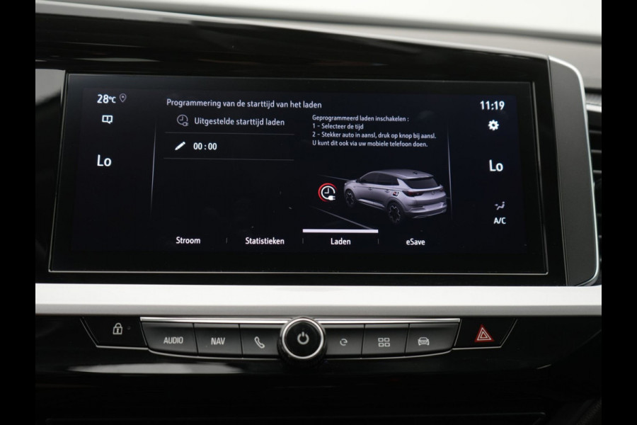 Opel Grandland 1.6 Turbo Plug-In Hybrid Business Edition - Automaat - Navi - Winterpakket - Camera - Parkeerhulp
