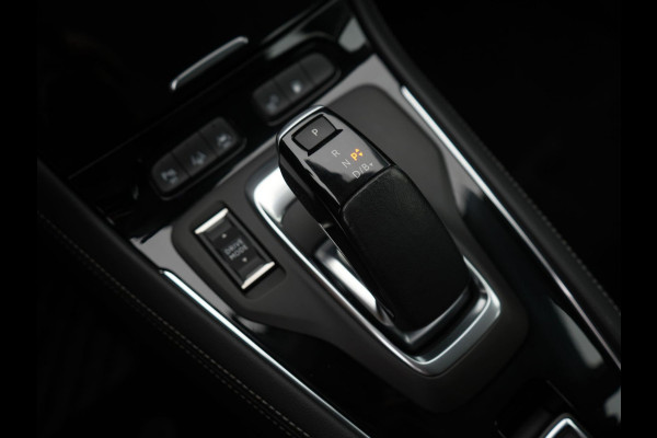 Opel Grandland 1.6 Turbo Plug-In Hybrid Business Edition - Automaat - Navi - Winterpakket - Camera - Parkeerhulp