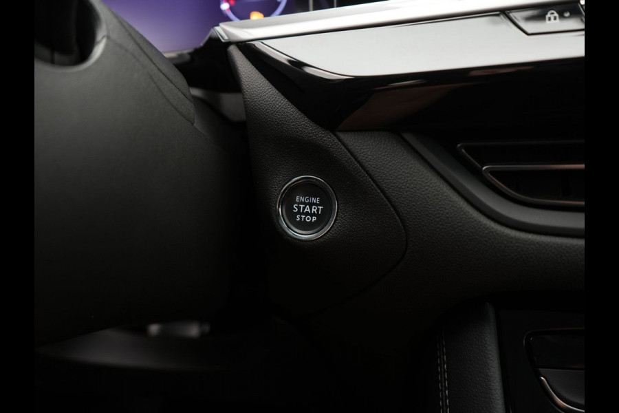 Opel Grandland 1.6 Turbo Plug-In Hybrid Business Edition - Automaat - Navi - Winterpakket - Camera - Parkeerhulp