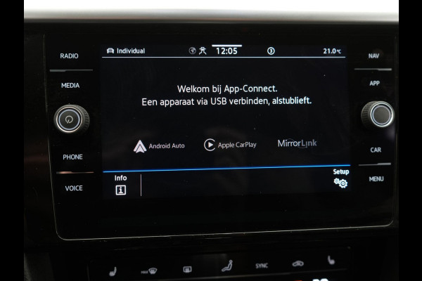 Volkswagen Arteon 1.4 TSI eHybrid R-Line Business+ - Automaat - Winterpakket - Navi - Org.NL