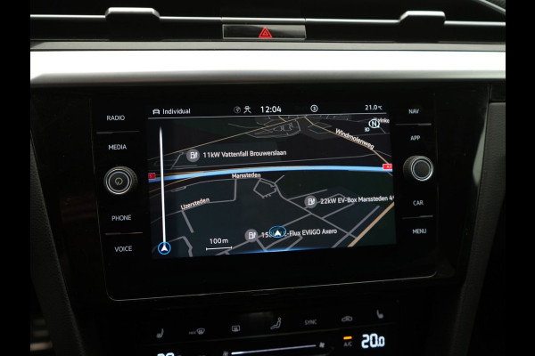 Volkswagen Arteon 1.4 TSI eHybrid R-Line Business+ - Automaat - Winterpakket - Navi - Org.NL