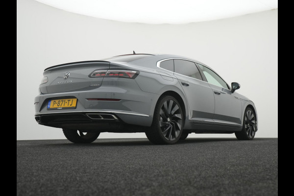 Volkswagen Arteon 1.4 TSI eHybrid R-Line Business+ - Automaat - Winterpakket - Navi - Org.NL