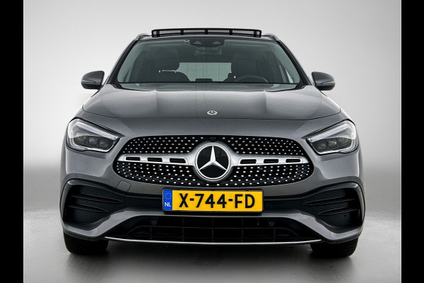 Mercedes-Benz GLA 250 e AMG Plug-In Hybride | AMG-Line IN en Exterieur | Sfeefverlichting| Chroompakket |  Navigatie | Panorama-schuifkanteldak | Stoelverwarming | 24 Maanden Mercedes-Benz Certified garantie.