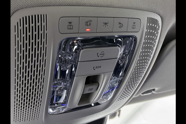 Mercedes-Benz GLA 250 e AMG Plug-In Hybride | AMG-Line IN en Exterieur | Sfeefverlichting| Chroompakket |  Navigatie | Panorama-schuifkanteldak | Stoelverwarming | 24 Maanden Mercedes-Benz Certified garantie.