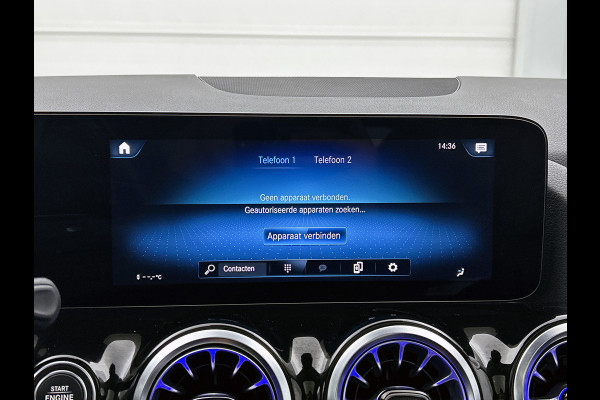 Mercedes-Benz GLA 250 e AMG Plug-In Hybride | AMG-Line IN en Exterieur | Sfeefverlichting| Chroompakket |  Navigatie | Panorama-schuifkanteldak | Stoelverwarming | 24 Maanden Mercedes-Benz Certified garantie.
