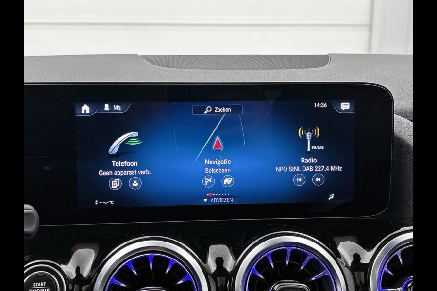 Mercedes-Benz GLA 250 e AMG Plug-In Hybride | AMG-Line IN en Exterieur | Sfeefverlichting| Chroompakket |  Navigatie | Panorama-schuifkanteldak | Stoelverwarming | 24 Maanden Mercedes-Benz Certified garantie.
