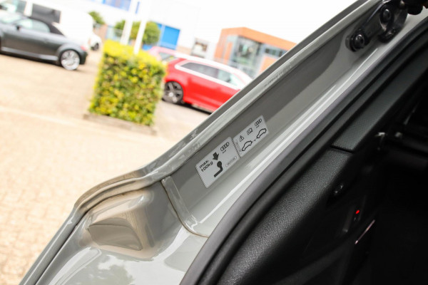Audi SQ5 3.0TFSI Q5 Quattro S-Line 354pk Automaat DLR|Quantum|Kuipstoelen|Panoramadak|Virtual Cockpit|360 Camera|Black Pack|21inch