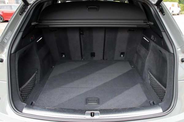 Audi SQ5 3.0TFSI Q5 Quattro S-Line 354pk Automaat DLR|Quantum|Kuipstoelen|Panoramadak|Virtual Cockpit|360 Camera|Black Pack|21inch