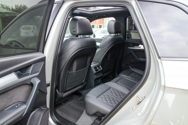 Audi SQ5 3.0TFSI Q5 Quattro S-Line 354pk Automaat DLR|Quantum|Kuipstoelen|Panoramadak|Virtual Cockpit|360 Camera|Black Pack|21inch