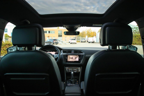 Volkswagen Tiguan 2.0TSI 4Motion Highline R-Line 180pk DSG 1e Eig|DLR|Panoramadak|Virtual Cockpit|LED Plus|360 Camera|ACC|Trekhaak