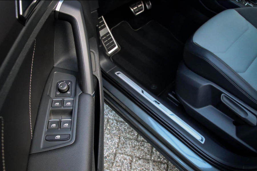 Volkswagen Tiguan 2.0TSI 4Motion Highline R-Line 180pk DSG 1e Eig|DLR|Panoramadak|Virtual Cockpit|LED Plus|360 Camera|ACC|Trekhaak
