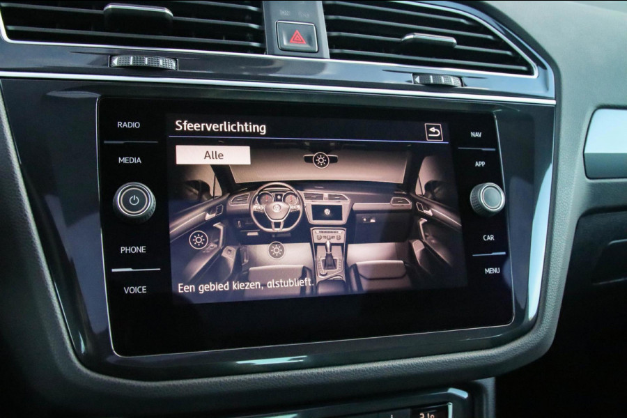 Volkswagen Tiguan 2.0TSI 4Motion Highline R-Line 180pk DSG 1e Eig|DLR|Panoramadak|Virtual Cockpit|LED Plus|360 Camera|ACC|Trekhaak