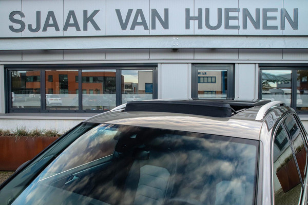 Volkswagen Tiguan 2.0TSI 4Motion Highline R-Line 180pk DSG 1e Eig|DLR|Panoramadak|Virtual Cockpit|LED Plus|360 Camera|ACC|Trekhaak