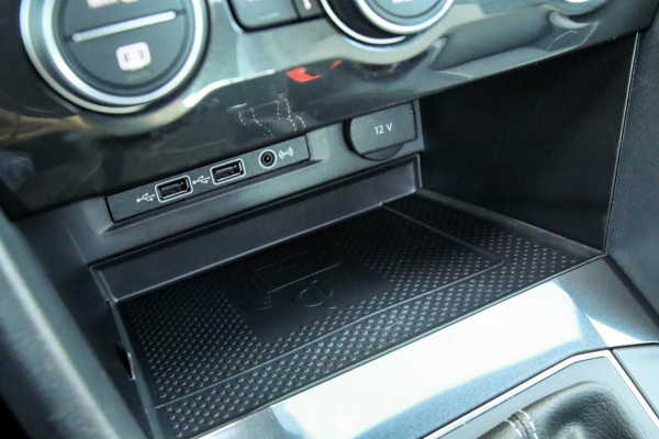 Volkswagen Tiguan 2.0TSI 4Motion Highline R-Line 180pk DSG 1e Eig|DLR|Panoramadak|Virtual Cockpit|LED Plus|360 Camera|ACC|Trekhaak