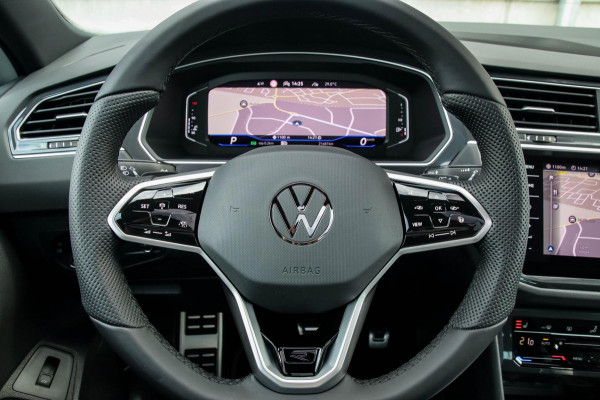 Volkswagen Tiguan 1.5TSI R-Line Business+ 150pk DSG Panoramadak|Virtual Cockpit|IQ LED Plus|NAVI|ACC|Lane+Side|Harman Kardon|Black