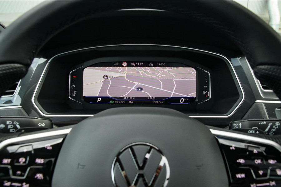 Volkswagen Tiguan 1.5TSI R-Line Business+ 150pk DSG Panoramadak|Virtual Cockpit|IQ LED Plus|NAVI|ACC|Lane+Side|Harman Kardon|Black