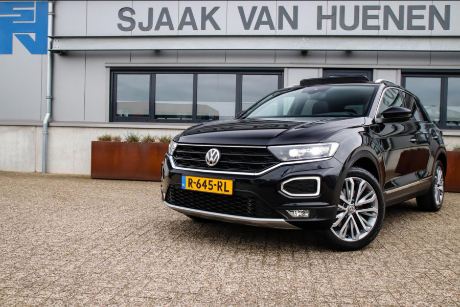 Volkswagen T-Roc 2.0TSI 4Motion Sport 190pk DSG! 1e|DLR|Panoramadak|Virtual Cockpit|LED Plus|Sportstoelen|PDC|CarPlay|Beats|18inch