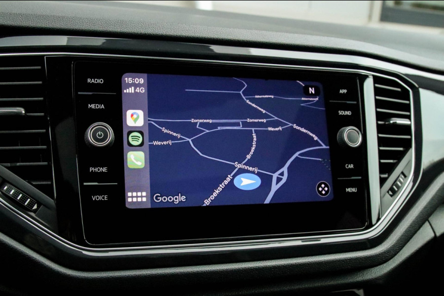 Volkswagen T-Roc 2.0TSI 4Motion Sport 190pk DSG! 1e|DLR|Panoramadak|Virtual Cockpit|LED Plus|Sportstoelen|PDC|CarPlay|Beats|18inch