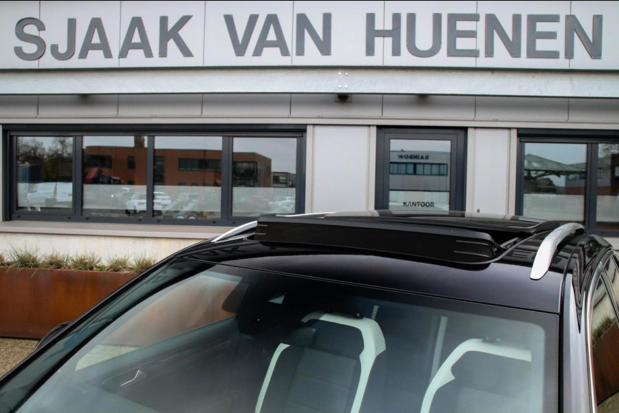 Volkswagen T-Roc 2.0TSI 4Motion Sport 190pk DSG! 1e|DLR|Panoramadak|Virtual Cockpit|LED Plus|Sportstoelen|PDC|CarPlay|Beats|18inch