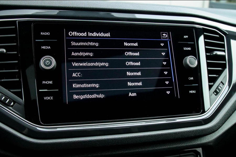 Volkswagen T-Roc 2.0TSI 4Motion Sport 190pk DSG! 1e|DLR|Panoramadak|Virtual Cockpit|LED Plus|Sportstoelen|PDC|CarPlay|Beats|18inch