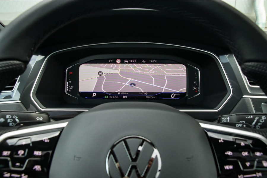 Volkswagen Tiguan 1.5TSI R-Line Business+ 150pk DSG Panoramadak|Virtual Cockpit|IQ LED Plus|NAVI|ACC|Lane+Side|Harman Kardon|Black