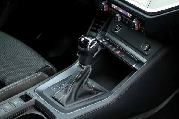Audi Q3 Sportback 35 TFSI 1.5TFSI S Line Pro Line S 150pk S-Tronic! 7dkm!|1e|DLR|Virtual Cockpit|LED Matrix|Leder|ACC|19inch|Black