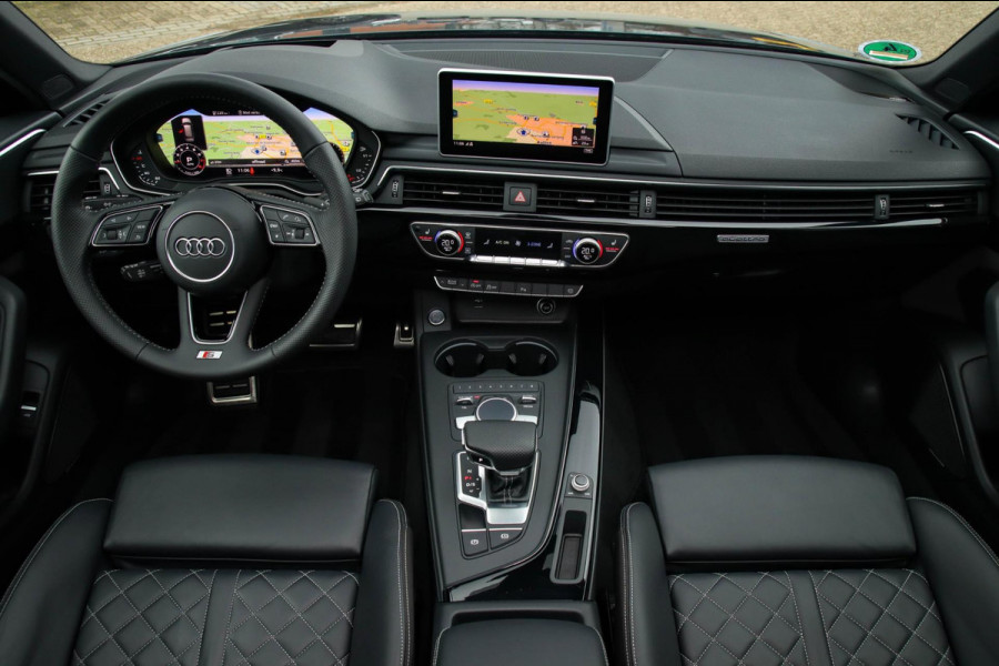 Audi A4 Avant 45 2.0 TFSI Quattro S line Black Edition Facelift 252pk S-Tronic 1e|Kuipstoelen|Panoramadak|Virtual Cockpit|Black|19