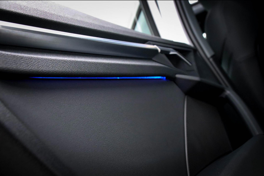 Audi A3 Limousine 35 1.5 TFSI S Edition One S-line 150pk S-Tronic Lederen kuipstoelen|Virtual Cockpit|Panoramadak|LED Matrix|Black