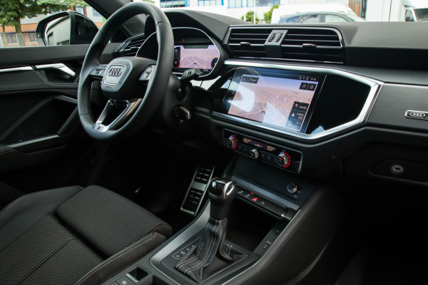 Audi Q3 35 1.5 TFSI S Line Pro Line S 150pk S-Tronic! 1e Eig|NL|DLR|Panoramadak|Virtual Cockpit|LED Matrix|Leder|19inch|Black Pack