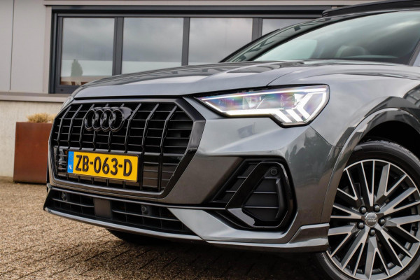 Audi Q3 35 1.5 TFSI S Line Pro Line S 150pk S-Tronic! 1e Eig|NL|DLR|Panoramadak|Virtual Cockpit|LED Matrix|Leder|19inch|Black Pack