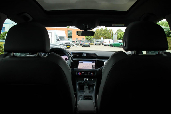 Audi Q3 35 1.5 TFSI S Line Pro Line S 150pk S-Tronic! 1e Eig|NL|DLR|Panoramadak|Virtual Cockpit|LED Matrix|Leder|19inch|Black Pack