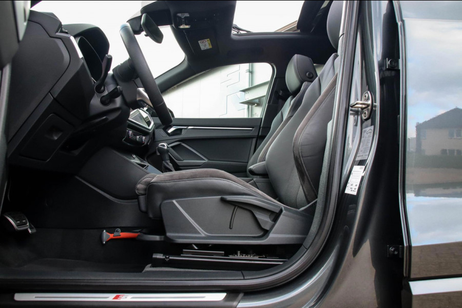 Audi Q3 35 1.5 TFSI S Line Pro Line S 150pk S-Tronic! 1e Eig|NL|DLR|Panoramadak|Virtual Cockpit|LED Matrix|Leder|19inch|Black Pack
