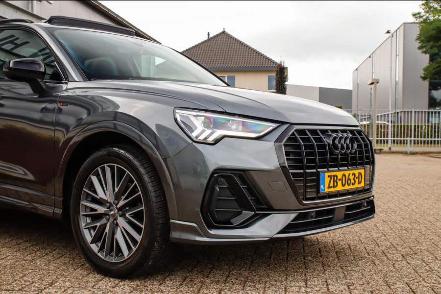 Audi Q3 35 1.5 TFSI S Line Pro Line S 150pk S-Tronic! 1e Eig|NL|DLR|Panoramadak|Virtual Cockpit|LED Matrix|Leder|19inch|Black Pack