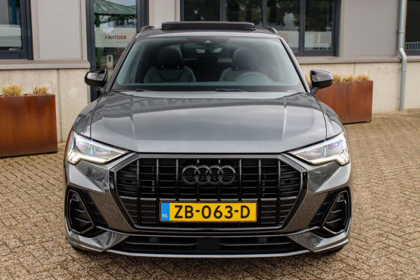 Audi Q3 35 1.5 TFSI S Line Pro Line S 150pk S-Tronic! 1e Eig|NL|DLR|Panoramadak|Virtual Cockpit|LED Matrix|Leder|19inch|Black Pack
