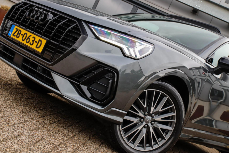 Audi Q3 35 1.5 TFSI S Line Pro Line S 150pk S-Tronic! 1e Eig|NL|DLR|Panoramadak|Virtual Cockpit|LED Matrix|Leder|19inch|Black Pack