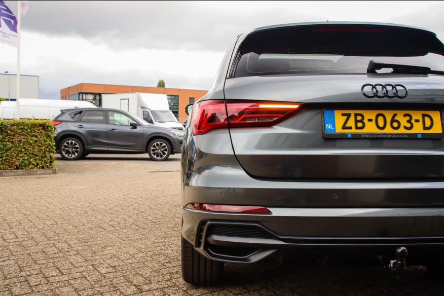 Audi Q3 35 1.5 TFSI S Line Pro Line S 150pk S-Tronic! 1e Eig|NL|DLR|Panoramadak|Virtual Cockpit|LED Matrix|Leder|19inch|Black Pack