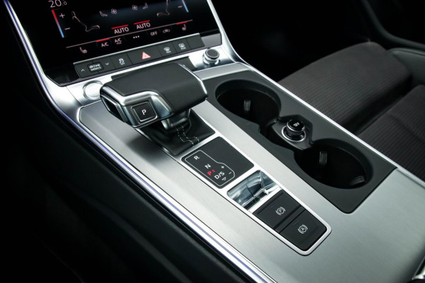 Audi A6 Avant 45 2.0TFSI Quattro S line Edition 245pk Automaat! 1e|Panoramadak|Virtual Cockpit|Leder|HD Matrix LED|Black|Trekhaak