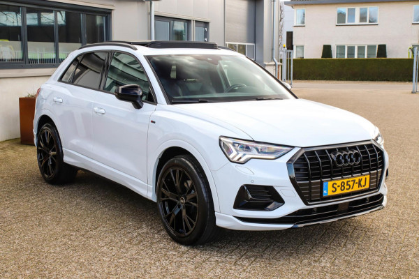 Audi Q3 35 TFSI 1.5 TFSI S Line Pro Line S 150pk S-Tronic Panoramadak|Virtual Cockpit|LED Matrix|Leder|Keyless|Camera|20inch|Black