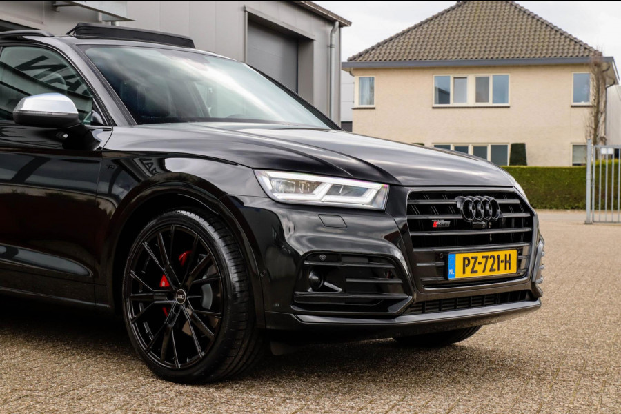 Audi SQ5 3.0TFSI Q5 Quattro S-Line 354pk Automaat! 1e Eig|NL|DLR|Luchtvering|Kuipstoelen|Panoramadak|Virtual Cockpit|Black|Carbon