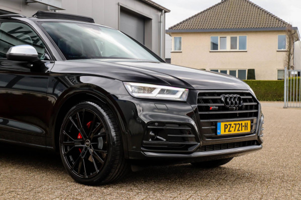 Audi SQ5 3.0TFSI Q5 Quattro S-Line 354pk Automaat! 1e Eig|NL|DLR|Luchtvering|Kuipstoelen|Panoramadak|Virtual Cockpit|Black|Carbon