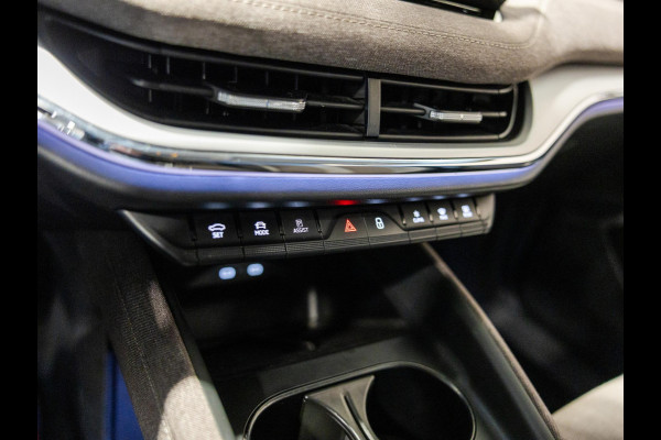 Škoda ENYAQ iV 60 SOH 93% / 180pk / NAP / Achteruitrij camera / Stoelverwarming /