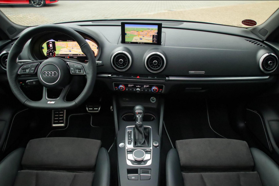 Audi A3 Sportback 1.5 TFSI Pro Line S S-line Facelift 150pk S-Tronic! 1e|DLR|Virtual Cockpit|Panoramadak|LED Matrix|B&O|Black Pack