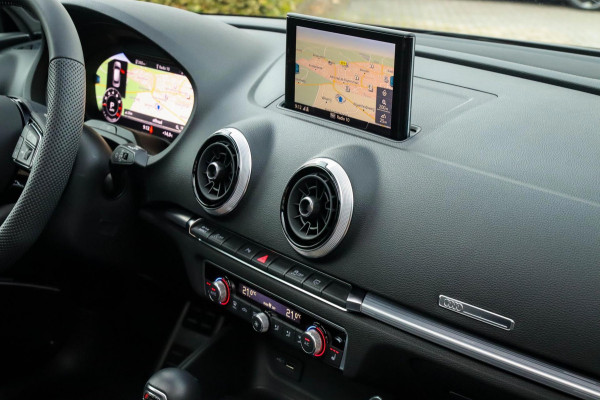 Audi A3 Sportback 1.5 TFSI Pro Line S S-line Facelift 150pk S-Tronic! 1e|DLR|Virtual Cockpit|Panoramadak|LED Matrix|B&O|Black Pack