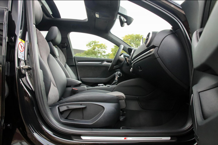 Audi A3 Sportback 1.5 TFSI Pro Line S S-line Facelift 150pk S-Tronic! 1e|DLR|Virtual Cockpit|Panoramadak|LED Matrix|B&O|Black Pack