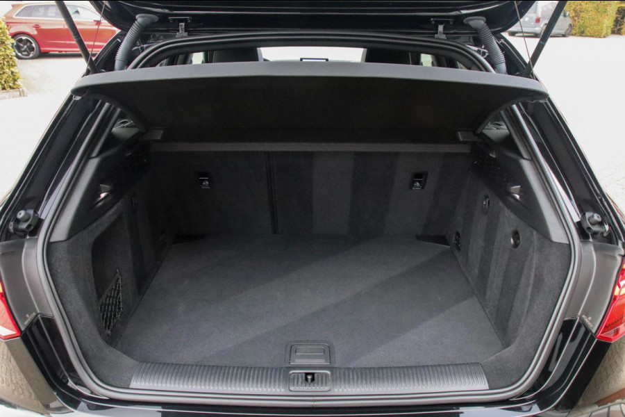 Audi A3 Sportback 1.5 TFSI Pro Line S S-line Facelift 150pk S-Tronic! 1e|DLR|Virtual Cockpit|Panoramadak|LED Matrix|B&O|Black Pack