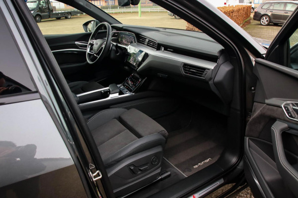 Audi e-tron Sportback 55 Quattro S Edition Pro Line S S-Line 408pk! 8%|1e|NL|DLR|Panoramadak|Virtual Cockpit|Luchtvering|B&O|Black