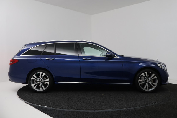Mercedes-Benz C-Klasse Estate 300 Premium Plus Pack (STOELVERWARMING/VERKOELING, ELEKTR STOELEN, CAMERA, SFEERVERLICHTING)