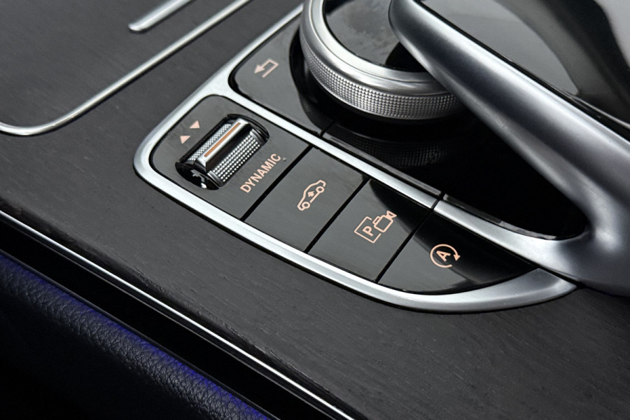Mercedes-Benz C-Klasse Estate 300 Premium Plus Pack (STOELVERWARMING/VERKOELING, ELEKTR STOELEN, CAMERA, SFEERVERLICHTING)