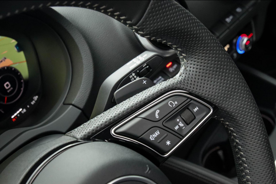 Audi A3 Sportback 2.0TFSI S3 quattro Facelift 310pk S-Tronic 1e Eig|DLR|Kuipstoelen|Virtual Cockpit|Panoramadak|Magnetic|LED|Black